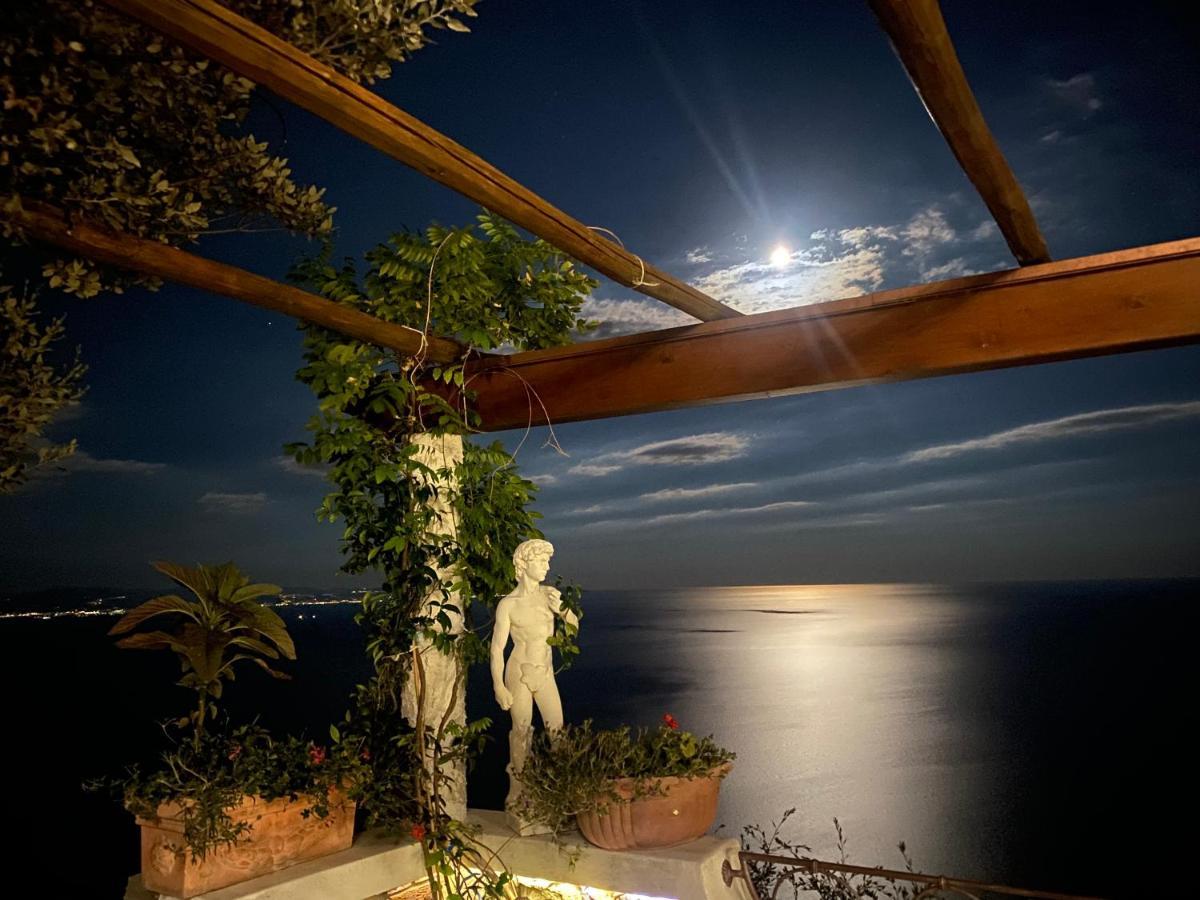 B&B Miramare Аджерола Экстерьер фото