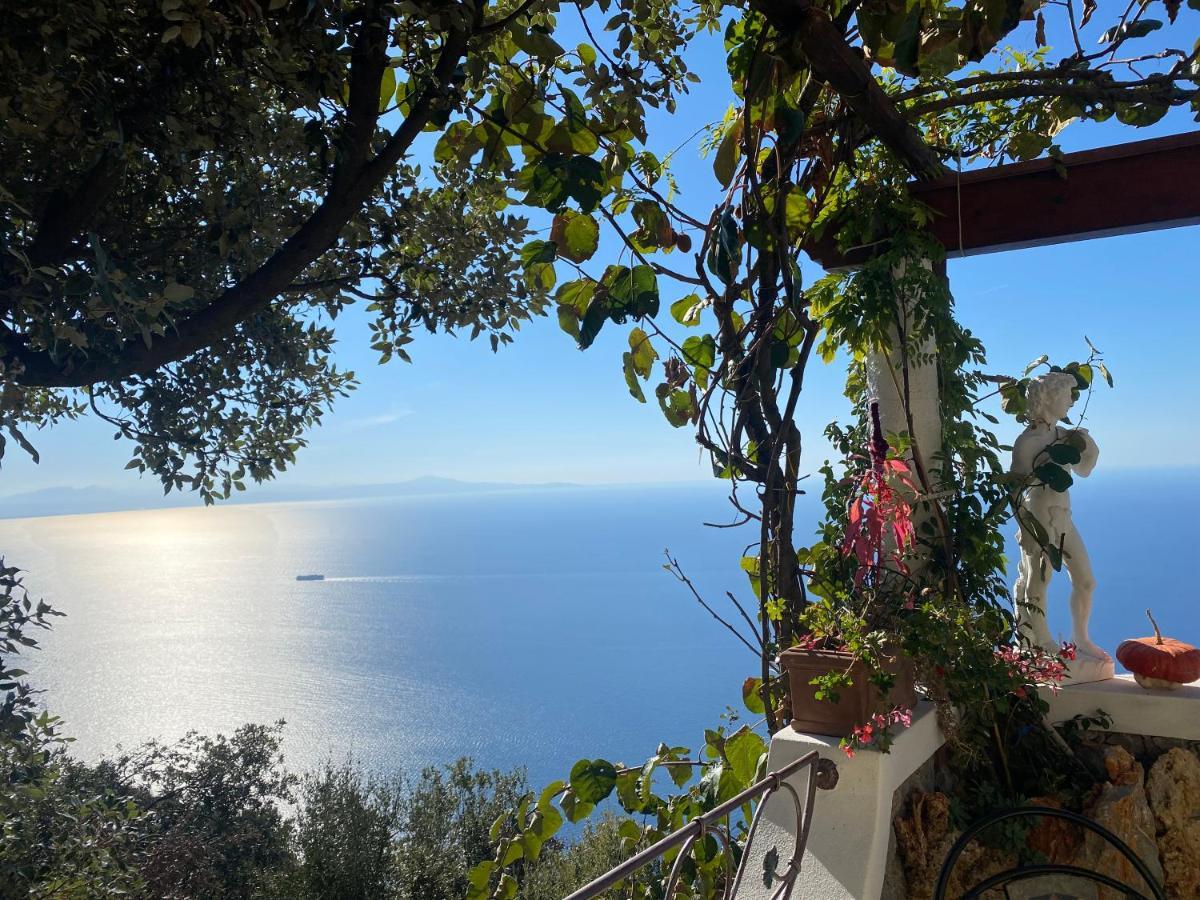 B&B Miramare Аджерола Экстерьер фото